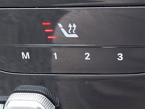 Used 2024 Mercedes-Benz C 300 4MATIC Sedan image 26