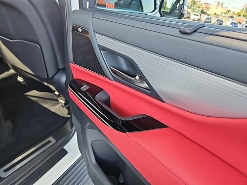Used 2022 Lexus LX 600 F Sport image 47