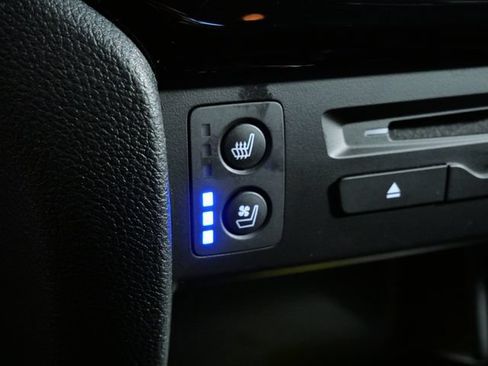 Used 2022 Honda Pilot Touring image 24