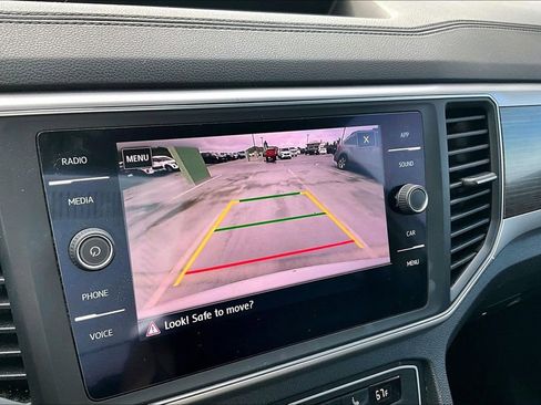 Used 2019 Volkswagen Atlas SE w/ Towing Package AWD/4WD image 23