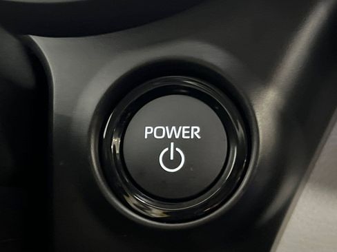 New 2026 Toyota Sienna LE FWD image 26