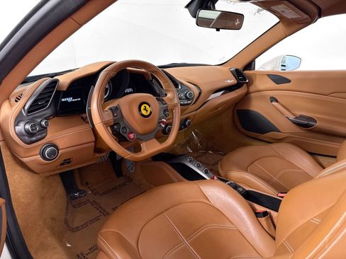 Certified 2019 Ferrari 488 Spider Base image 19