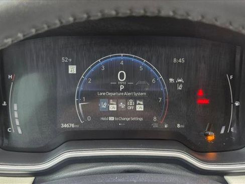 Certified 2024 Toyota Corolla Cross XLE image 11