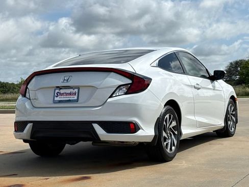 Used 2019 Honda Civic LX image 8
