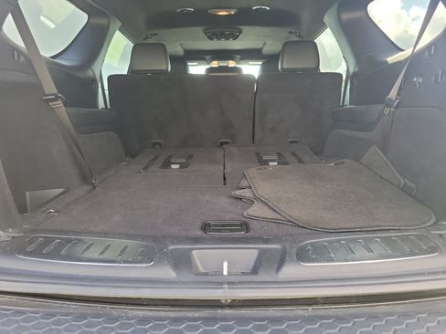 Used 2022 Dodge Durango R/T RWD image 10