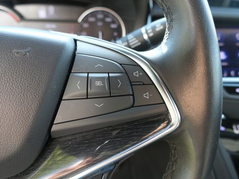 Certified 2024 Cadillac XT5 Premium Luxury FWD image 17