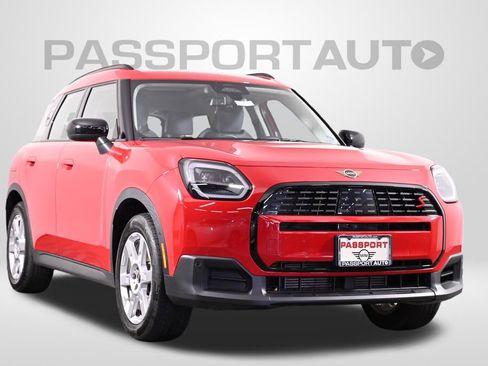 Certified 2025 MINI Cooper Countryman S AWD/4WD image 3