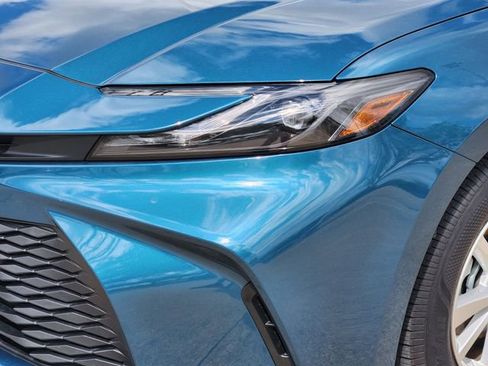 Used 2026 Toyota Camry LE w/ Convenience Package image 6