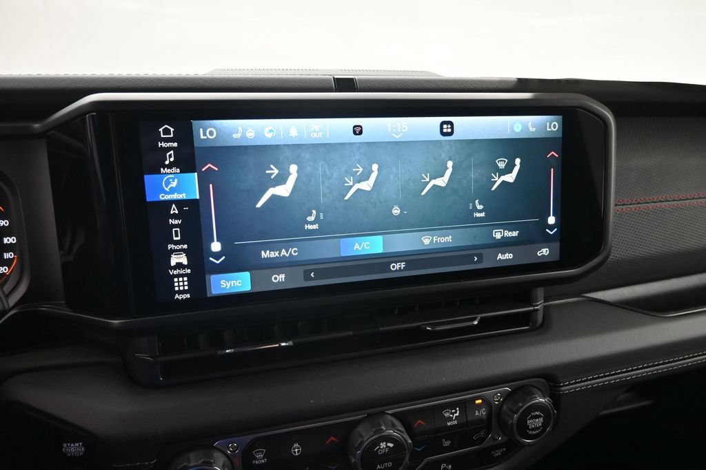 Used 2025 Jeep Wrangler Unlimited Rubicon AWD/4WD image 17