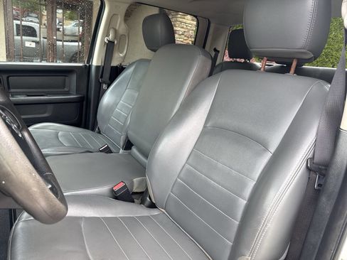 Used 2014 RAM 3500 Tradesman w/ Chrome Appearance Group AWD/4WD image 19