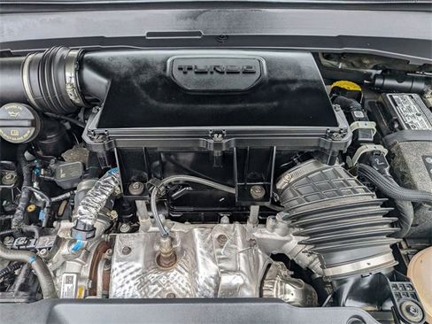 Certified 2024 Jeep Compass Latitude image 30