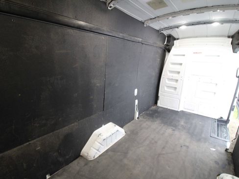 Used 2023 Ford Transit 350 148 High Roof Extended image 29