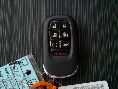Certified 2026 Honda Odyssey Touring image 32
