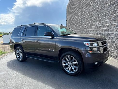 Used 2017 Chevrolet Tahoe LT w/ Luxury Package AWD/4WD image 1