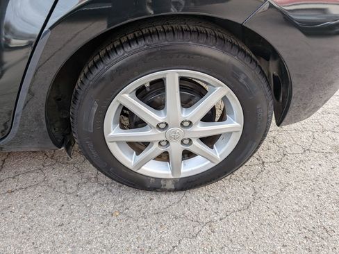 Used 2014 Toyota Prius C Four image 25