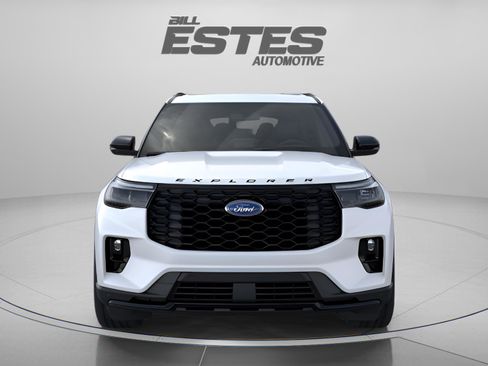 New 2026 Ford Explorer ST-Line AWD/4WD image 10