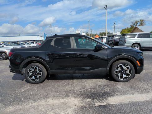 Used 2024 Hyundai Santa Cruz Limited image 3