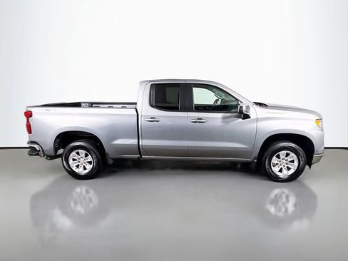 Used 2024 Chevrolet Silverado 1500 LT image 5