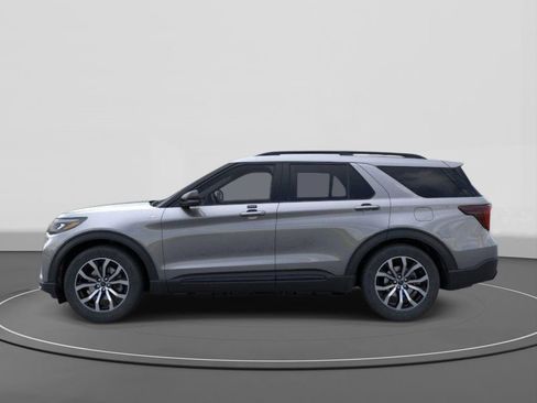 New 2026 Ford Explorer ST-Line w/ Premium Package RWD image 3