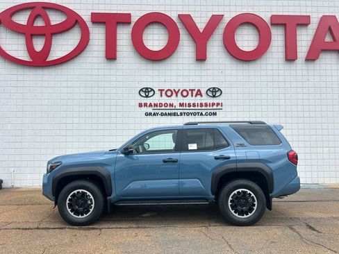 New 2026 Toyota 4Runner TRD Off-Road Premium AWD/4WD image 5