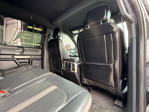 Used 2021 Ford F450 Platinum w/ FX4 Off-Road Package image 40