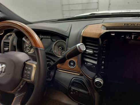 Used 2022 RAM 3500 Limited AWD/4WD image 20