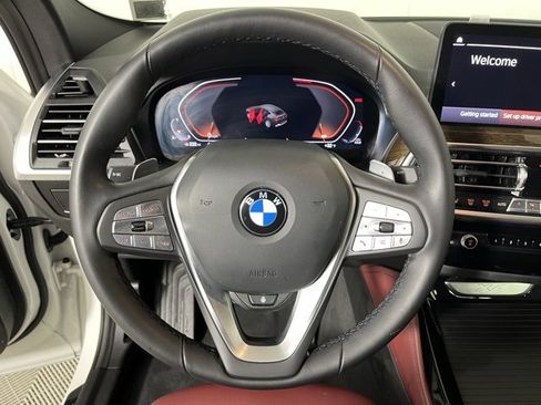 Used 2023 BMW X4 xDrive30i image 12