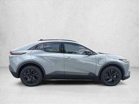 New 2026 Toyota C-HR AWD/4WD image 4