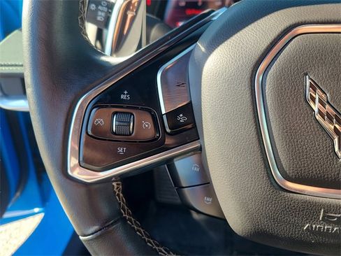 Used 2024 Chevrolet Corvette Stingray Convertible w/ 1LT image 17