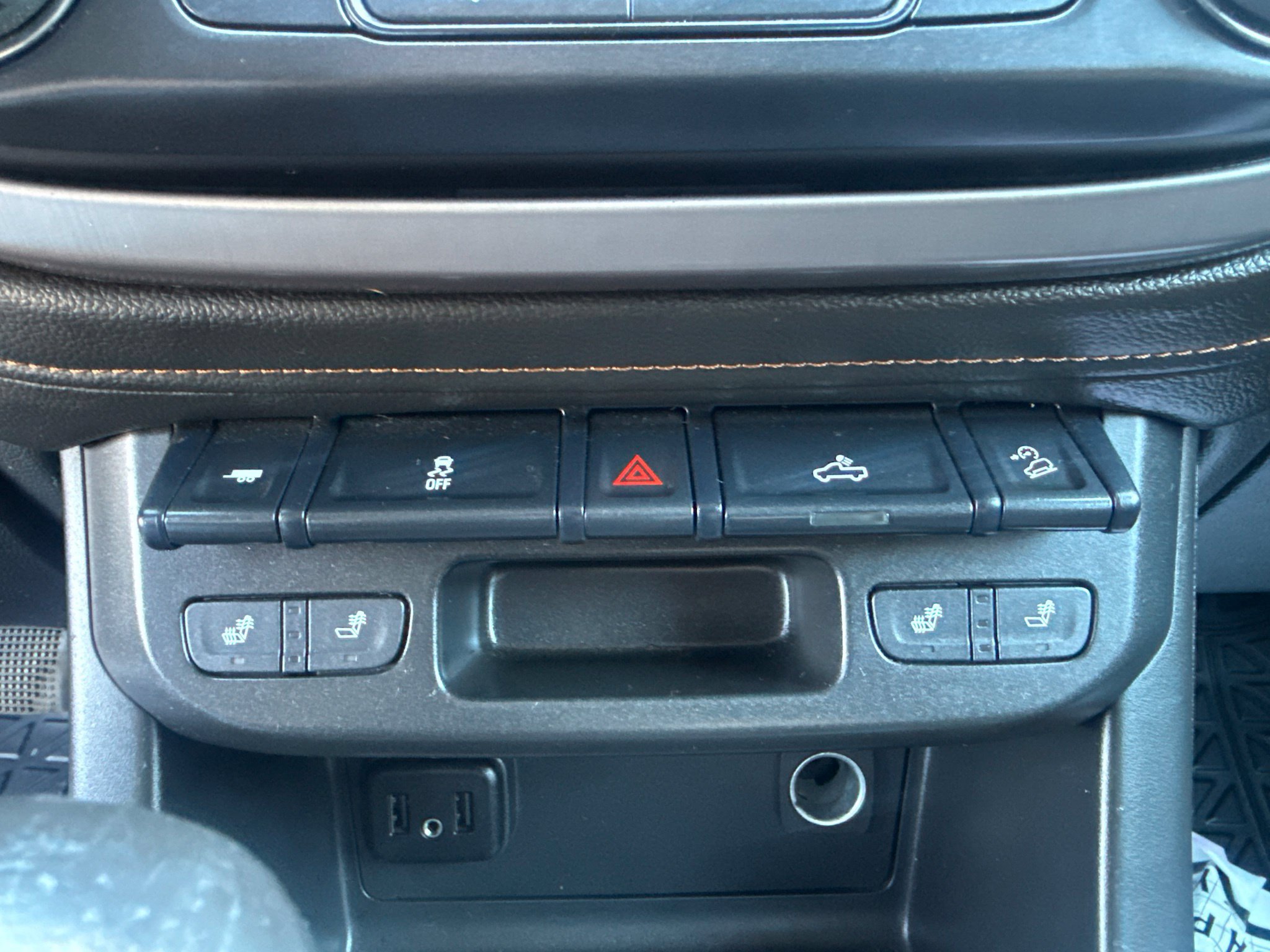 Used 2022 GMC Canyon AT4 AWD/4WD image 19