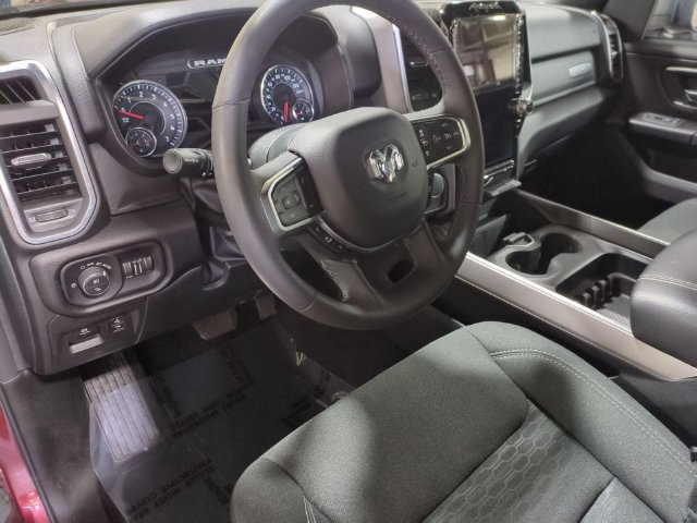 Used 2025 RAM 1500 Big Horn AWD/4WD image 11