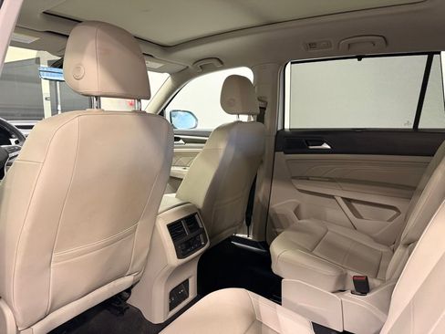 Used 2022 Volkswagen Atlas SE image 21