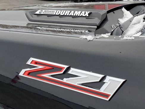 Used 2021 Chevrolet Silverado 3500 LTZ w/ LTZ Plus Package image 40