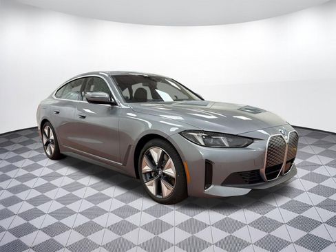Used 2026 BMW i4 xDrive40i w/ Premium Package AWD/4WD image 6