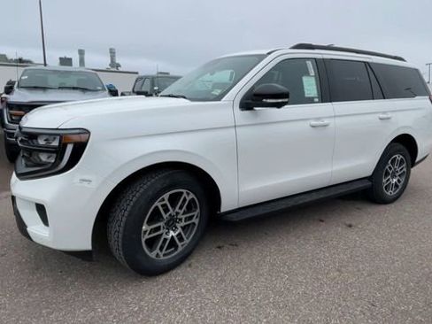 New 2026 Ford Expedition Active AWD/4WD image 6