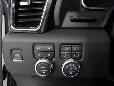 Used 2025 GMC Sierra 2500 Denali w/ Denali Reserve Package image 20