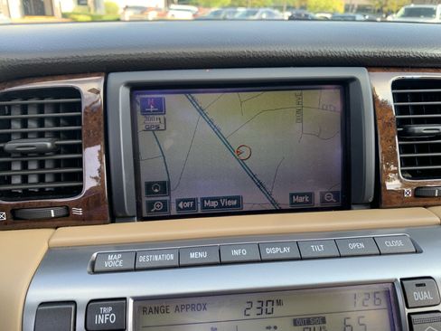 Used 2007 Lexus SC 430 Convertible RWD image 22