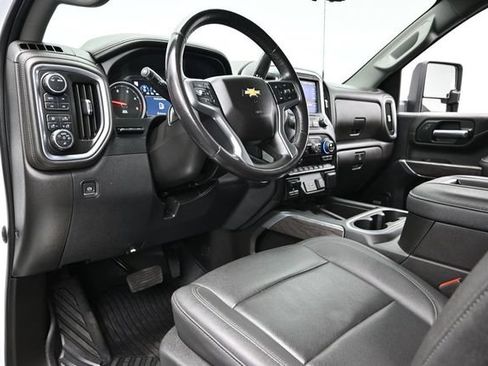 Used 2022 Chevrolet Silverado 2500 LTZ w/ LTZ Premium Package AWD/4WD image 23