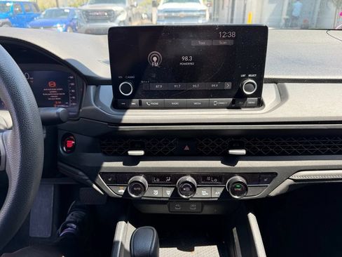 Used 2023 Honda Accord EX image 11
