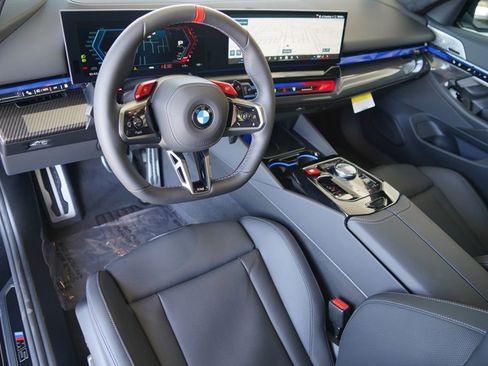 New 2026 BMW M5 Touring AWD/4WD image 14