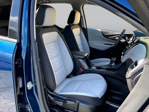Used 2019 Chevrolet Equinox LT AWD/4WD image 9