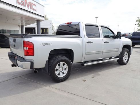 Used 2011 Chevrolet Silverado 1500 LT w/ All-Star Edition AWD/4WD image 6