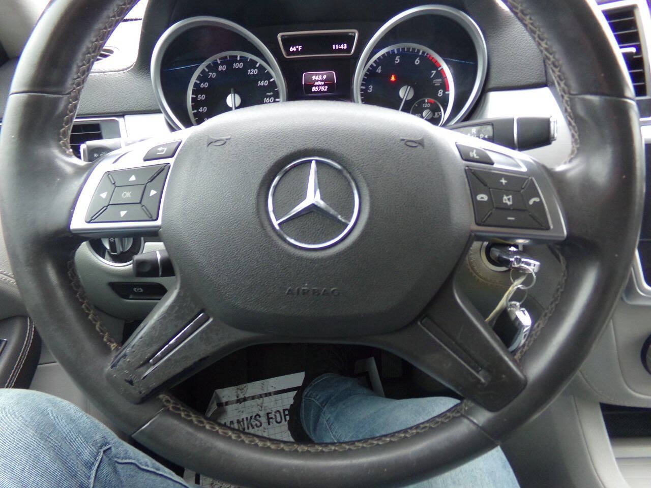 Used 2015 Mercedes-Benz ML 350 2WD image 7