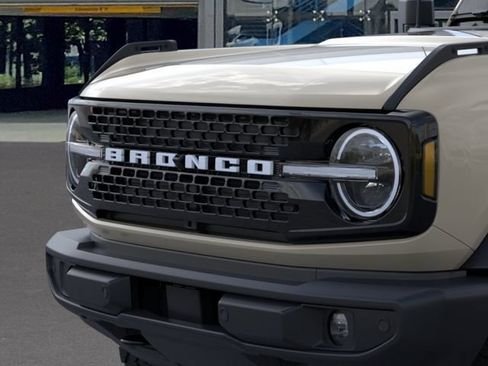 New 2026 Ford Bronco Outer Banks AWD/4WD image 19