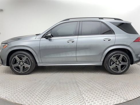 Used 2025 Mercedes-Benz GLE 450 4MATIC image 5