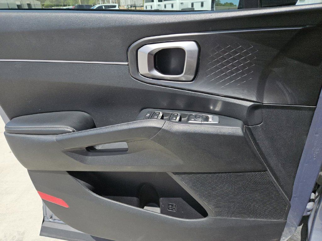 Used 2021 Kia Sorento S AWD/4WD image 10