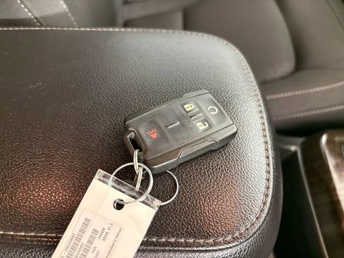 Used 2021 GMC Canyon Elevation image 48