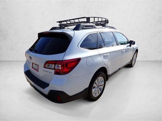 Used 2019 Subaru Outback 2.5i Premium video 4