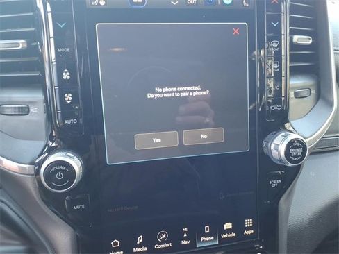 Used 2023 RAM 2500 Laramie w/ Night Edition image 10