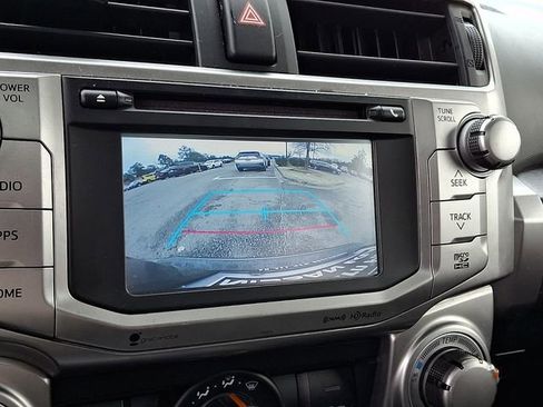 Used 2019 Toyota 4Runner SR5 Premium image 18